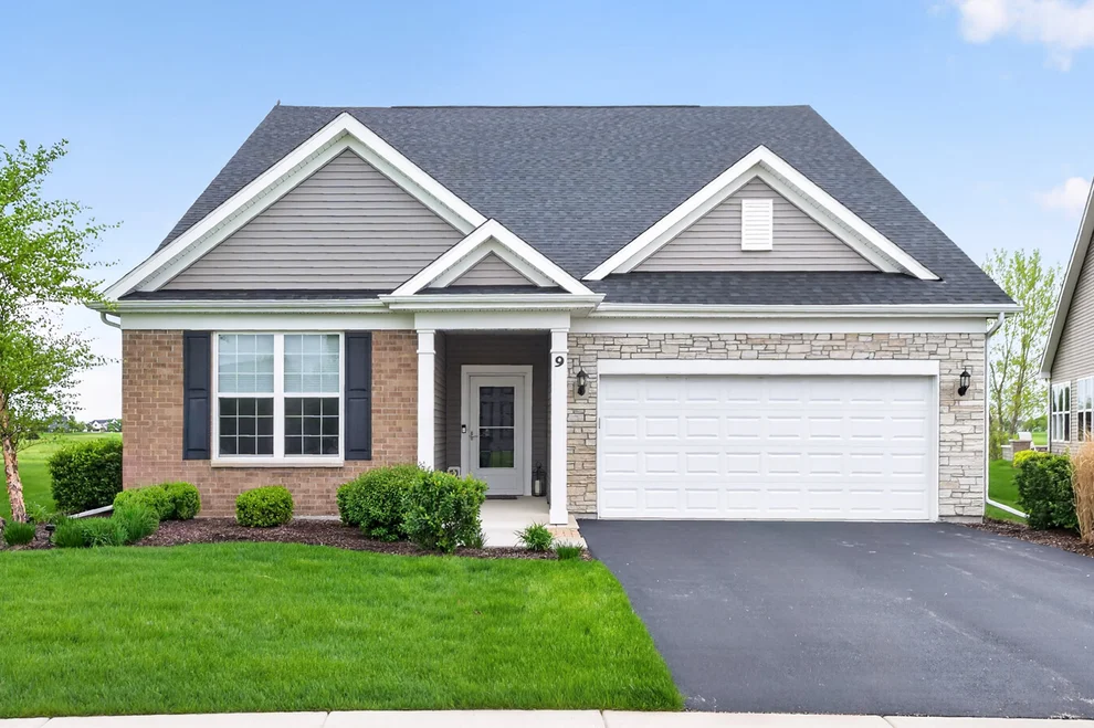Unit for sale at 9 Samantha Joy Court, Bolingbrook, IL 60490