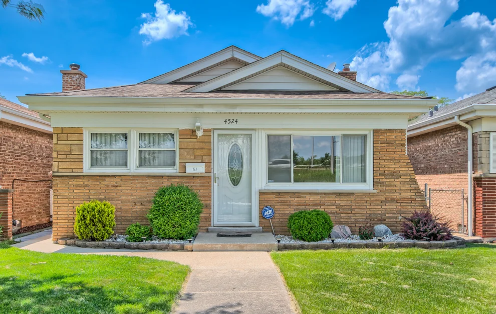 Unit for sale at 4524 1st Avenue, Lyons, IL 60534