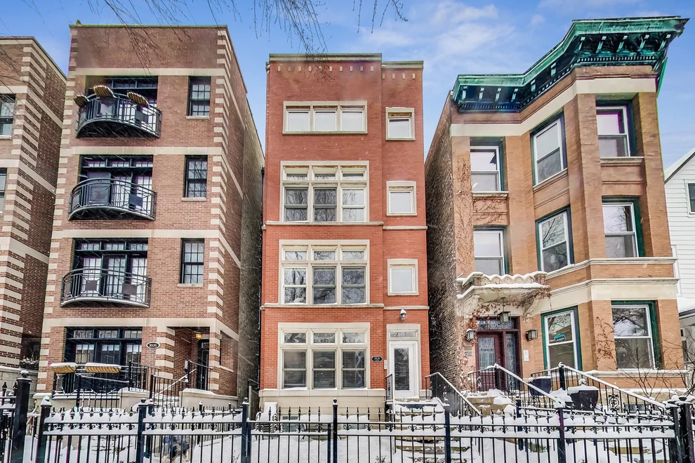 Unit for sale at 3531 N Reta Avenue, Chicago, IL 60657