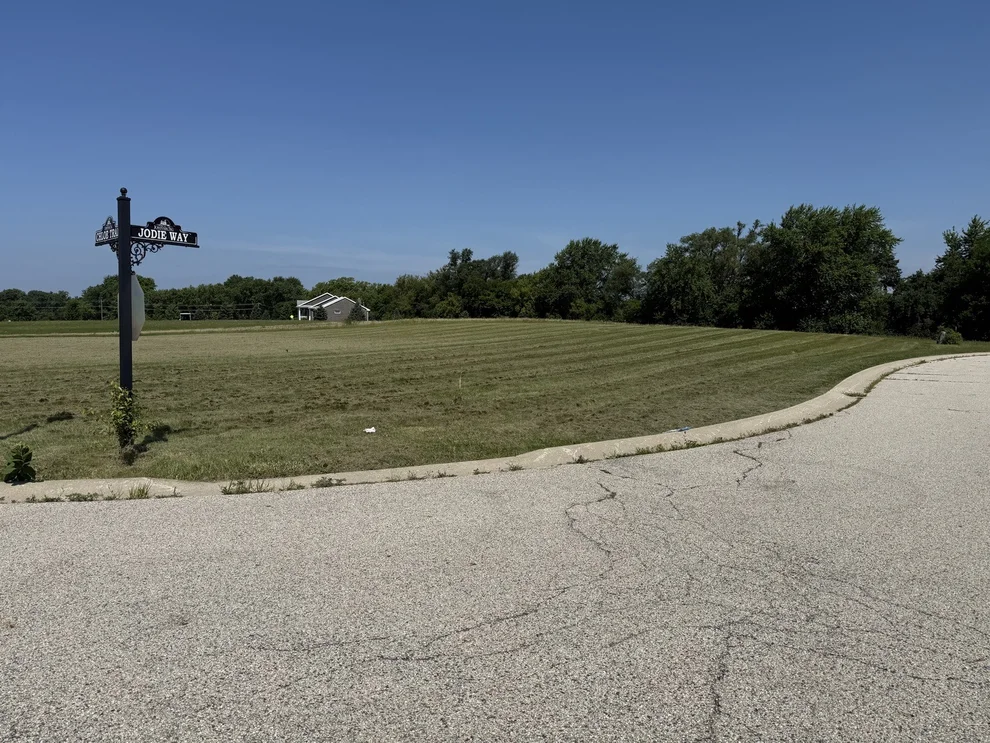Unit for sale at Lot 10 Chloe Trail, Johnsburg, IL 60051