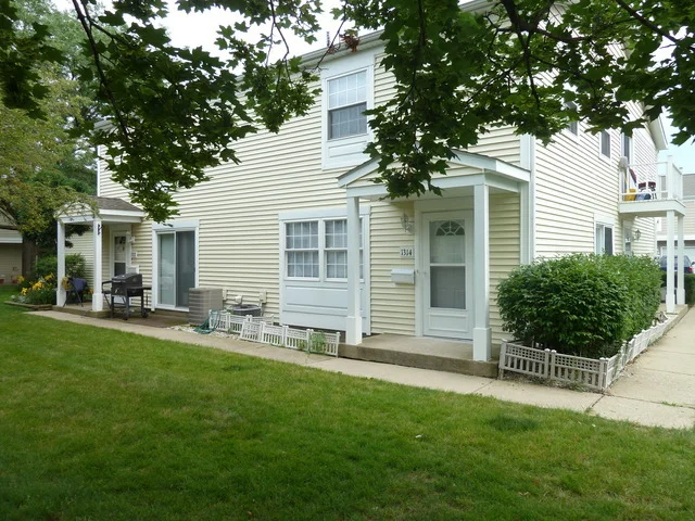 Unit for sale at 1314 FALL Court, WHEELING, IL 60090