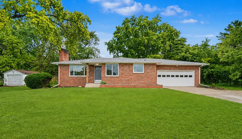 Unit for sale at 904 W Kirby Avenue, Champaign, IL 61821