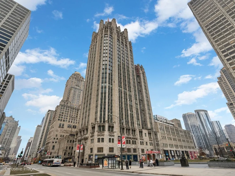 Unit for sale at 435 N Michigan Avenue, Chicago, IL 60611