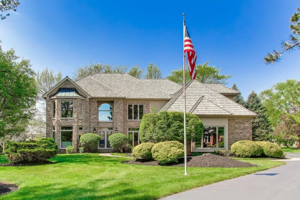 Unit for sale at 5847 Goldeneye Drive, Long Grove, IL 60047