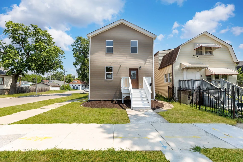 Unit for sale at 6501 S Claremont Avenue, Chicago, IL 60636