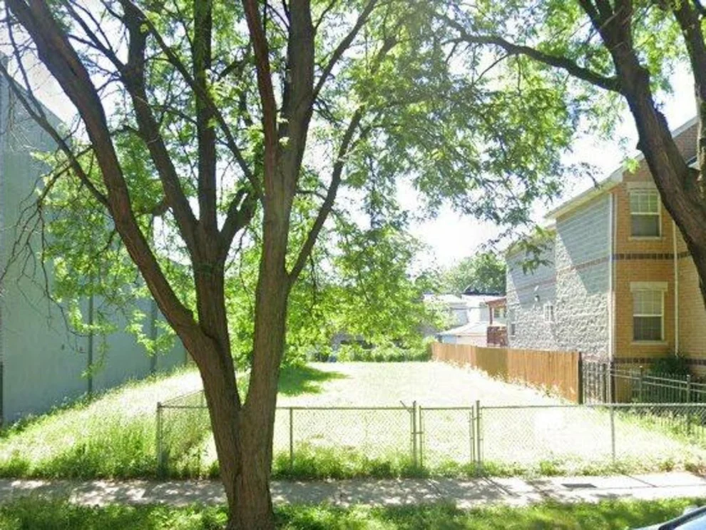 Unit for sale at 3630 S Giles Avenue, Chicago, IL 60653