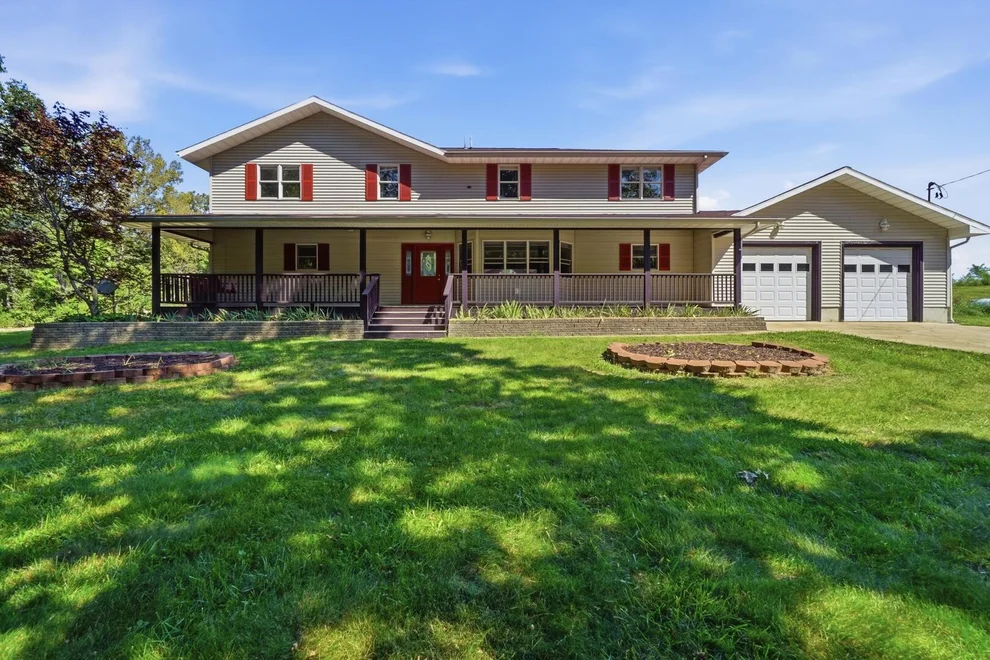 Unit for sale at 6421 N Legion Hall Road, Dunlap, IL 61525