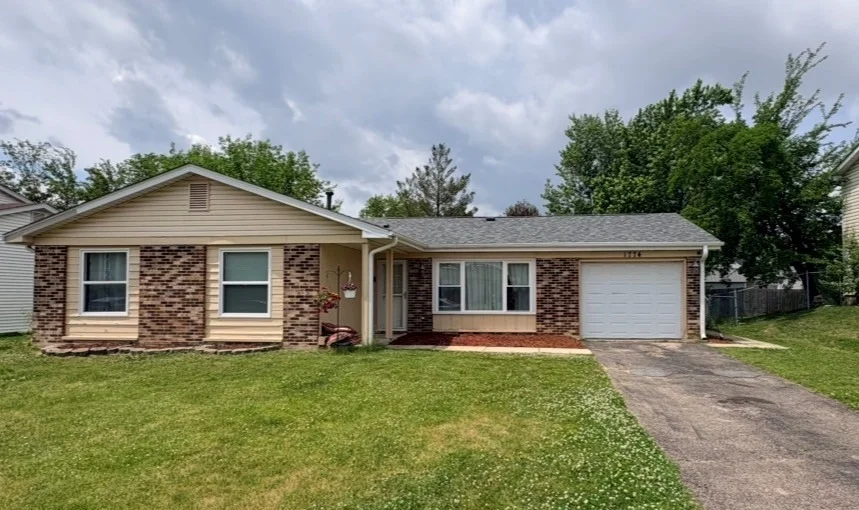 Unit for sale at 1774 English Drive, Glendale Heights, IL 60139