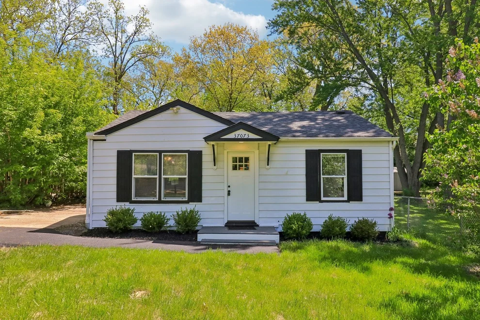 Unit for sale at 37073 N Antonio Avenue, Lake Villa, IL 60046