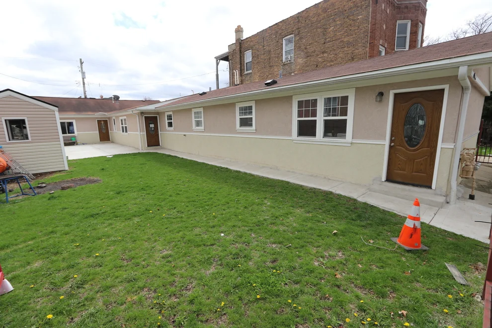 Unit for sale at 4247 W Haddon Avenue, Chicago, IL 60651