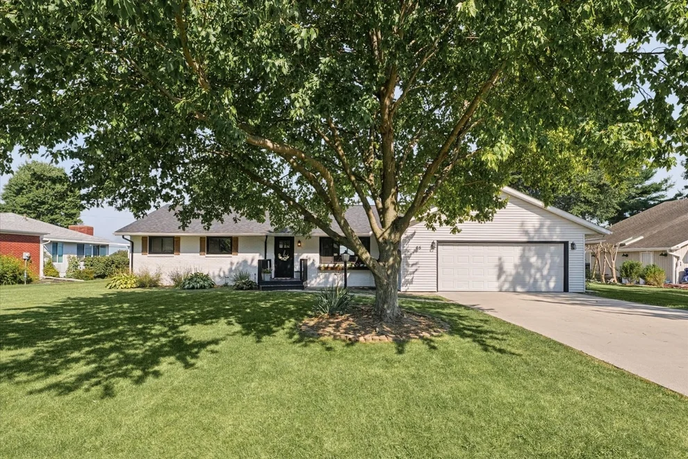 Unit for sale at 65 Chestnut Court, Champaign, IL 61822