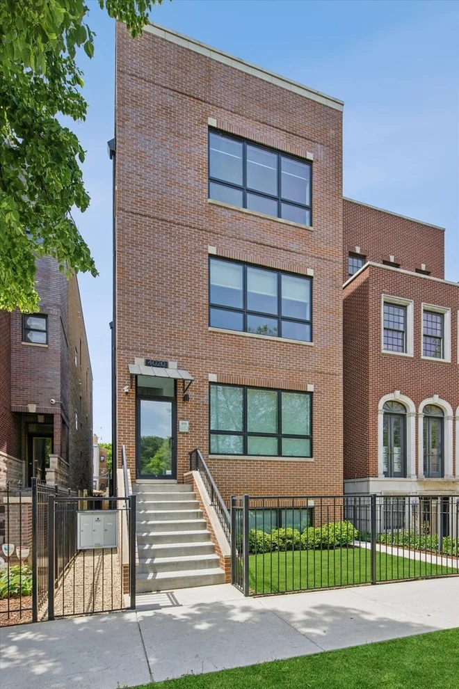 Unit for sale at 4020 N California Avenue, Chicago, IL 60618