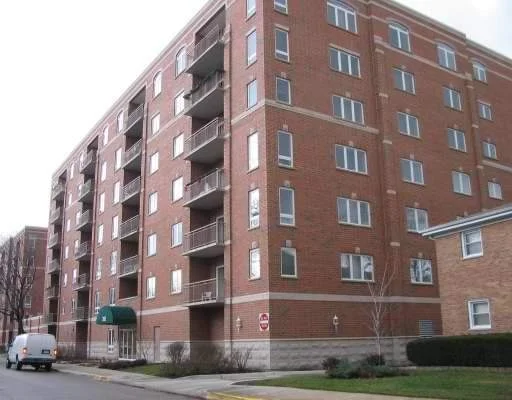 Unit for sale at 395 Graceland Avenue, DES PLAINES, IL 60016