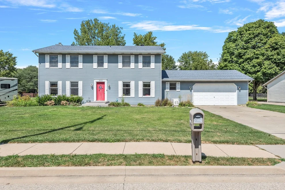 Unit for sale at 3609 W Iles Avenue, Springfield, IL 62711