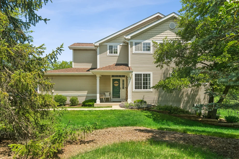 Unit for sale at 355 N Keswick Court, Round Lake, IL 60073