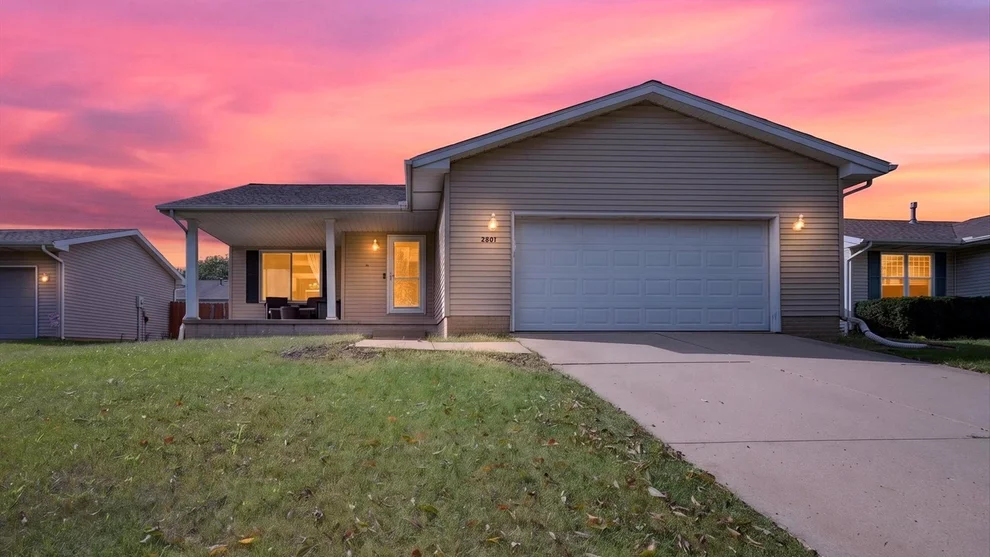Unit for sale at 2801 Essington Street, Bloomington, IL 61705