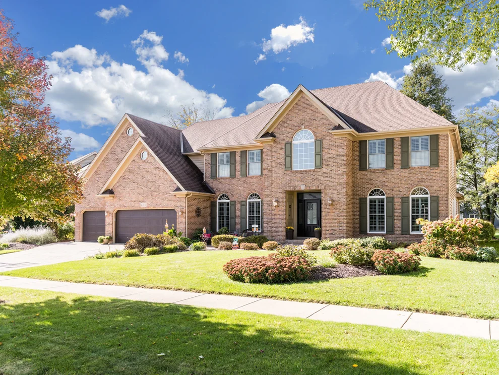 Unit for sale at 4029 Broadmoor Circle, Naperville, IL 60564