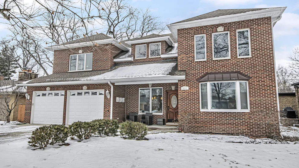 Unit for sale at 9311 Lincolnwood Drive, Evanston, IL 60203