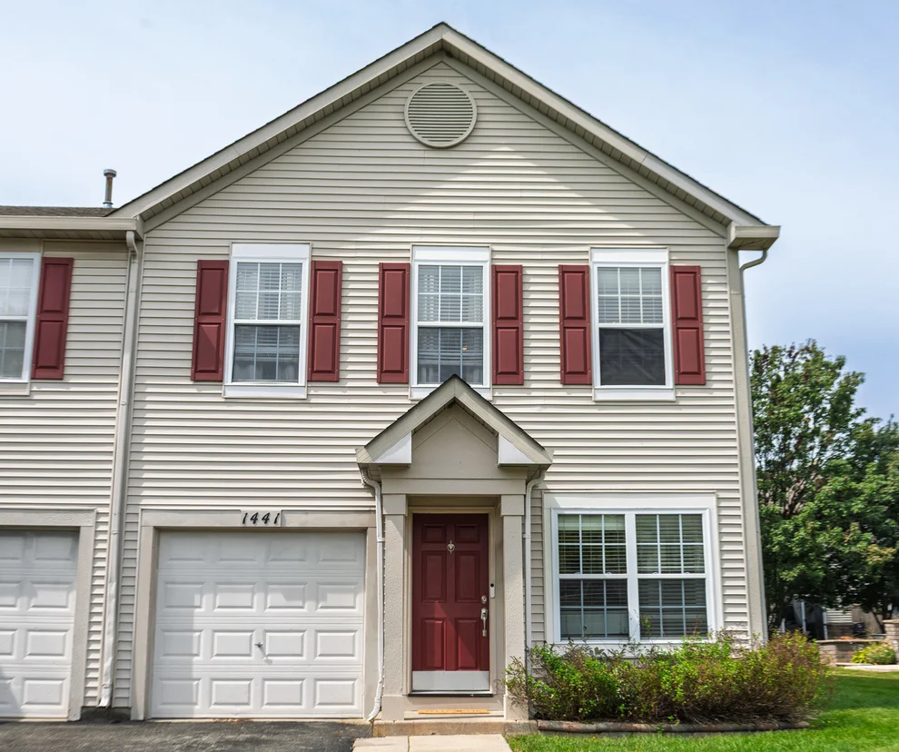 Unit for sale at 1441 Levato Lane, Minooka, IL 60447