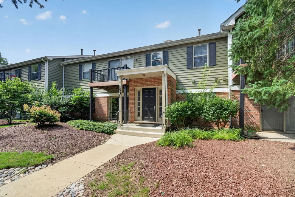 Unit for sale at 1531 Raymond Drive, Naperville, IL 60563
