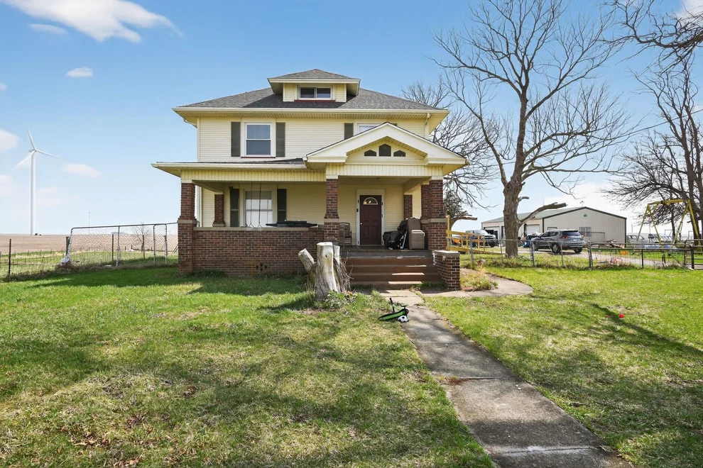 Unit for sale at 78 E 1180th Street, Altona, IL 61414