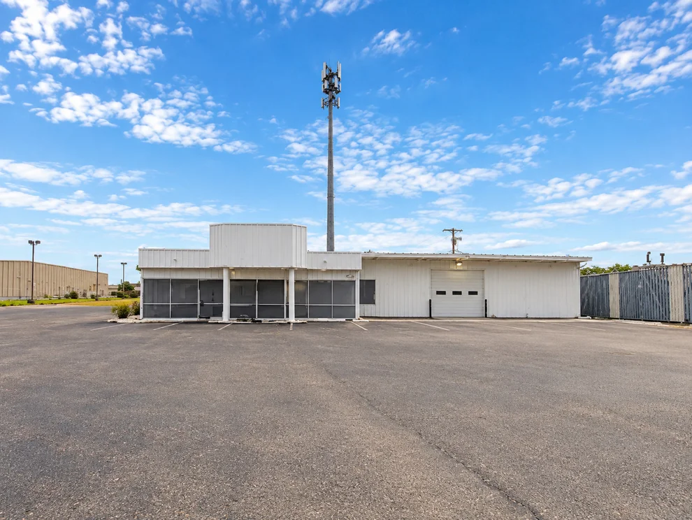 Unit for sale at 4120 Columbus Street, Ottawa, IL 61350