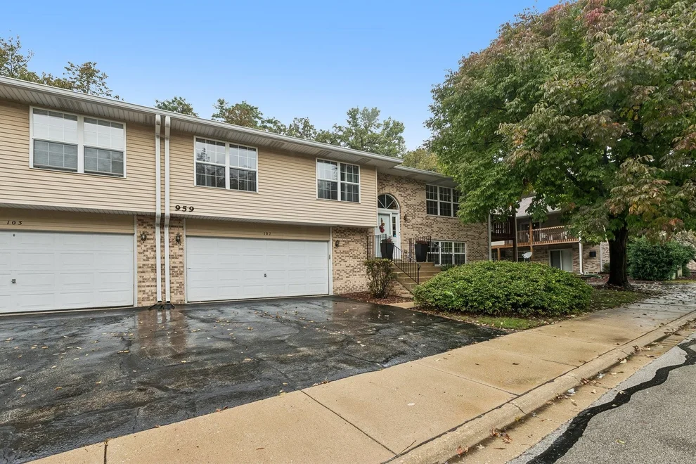 Unit for sale at 959 Elderberry Circle, Naperville, IL 60563