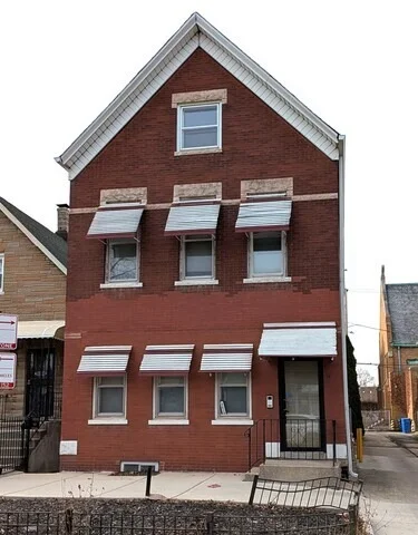 Unit for sale at 3610 S Seeley Avenue, Chicago, IL 60609