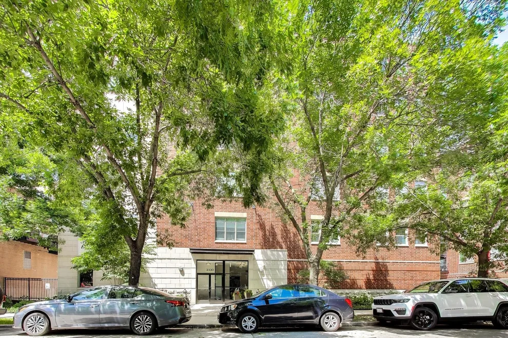 Unit for sale at 2330 W St Paul Avenue, Chicago, IL 60647