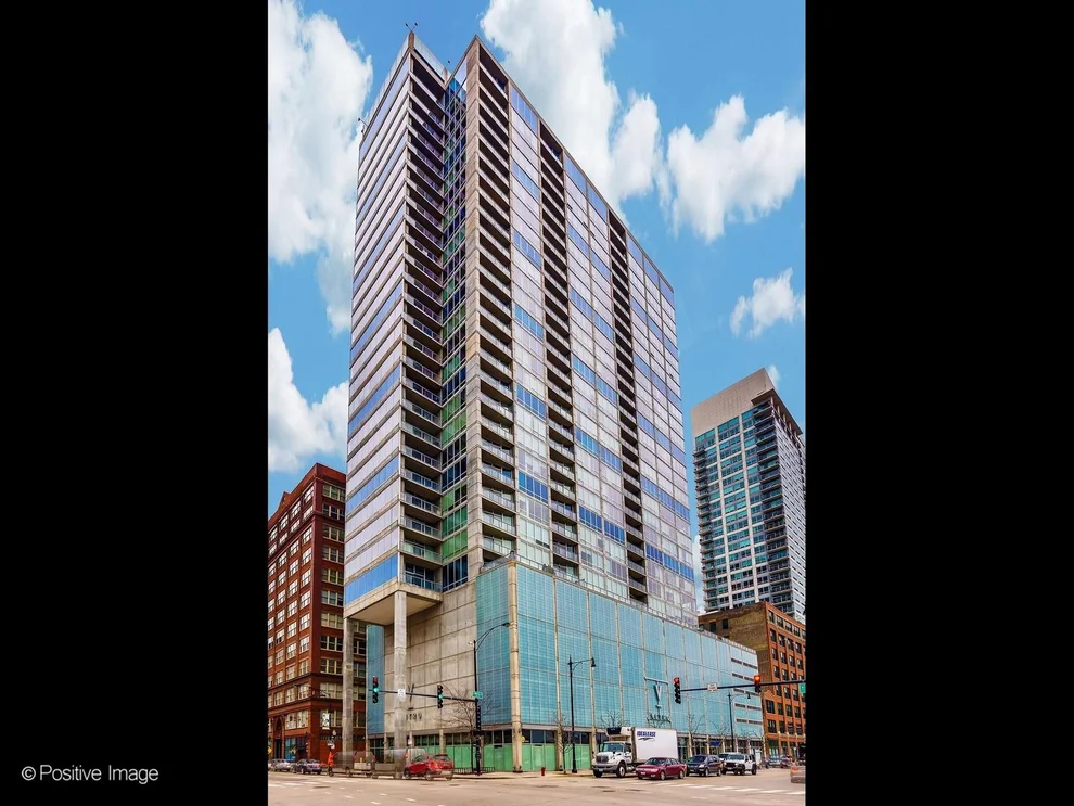 Unit for sale at 611 S Wells Street, Chicago, IL 60607