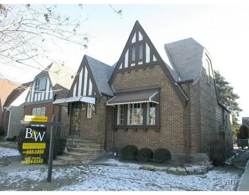 Unit for sale at 3243 N OAK PARK Avenue, CHICAGO, IL 60634