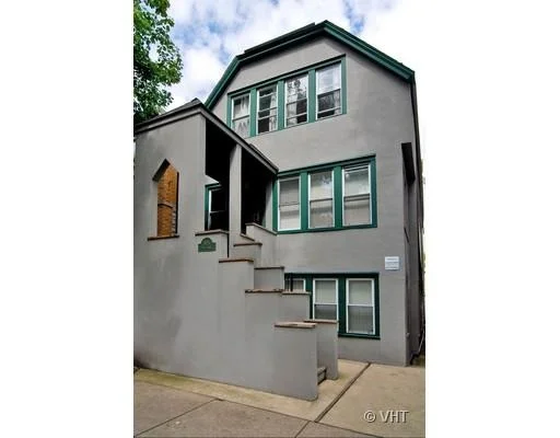 Unit for sale at 1926 W Barry Avenue, CHICAGO, IL 60657