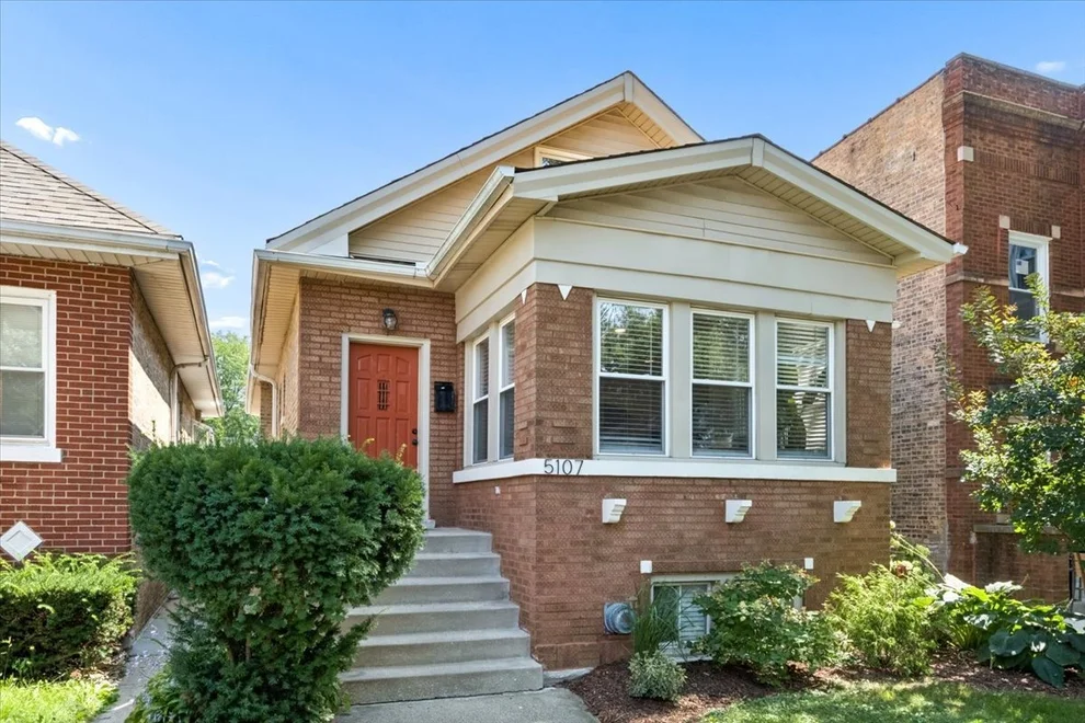 Unit for sale at 5107 N Lowell Avenue, Chicago, IL 60630