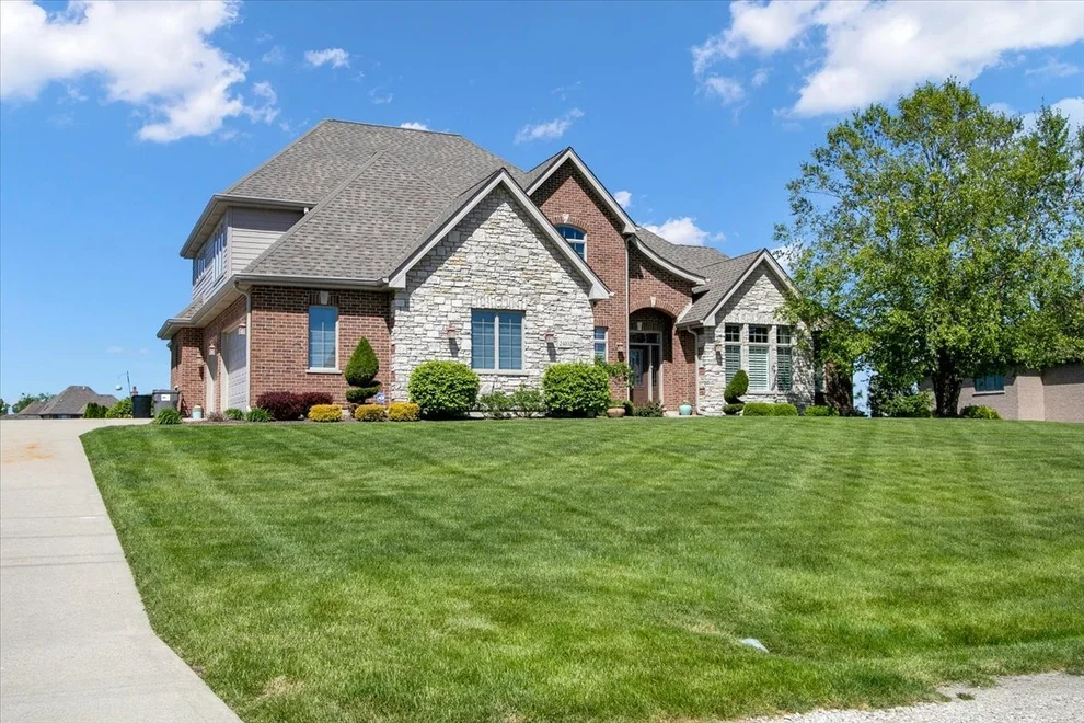 Unit for sale at 24102 S Kankakee Street, Manhattan, IL 60442