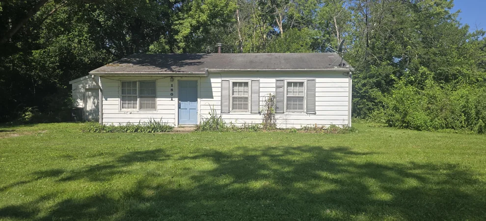 Unit for sale at 1801 Clover Lane, Champaign, IL 61821