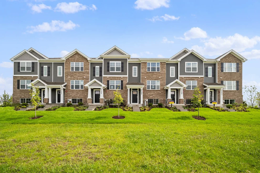 Unit for sale at 17338 Galway Road, Tinley Park, IL 60477