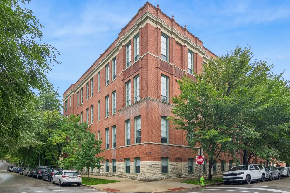Unit for sale at 1445 W Belden Avenue, Chicago, IL 60614