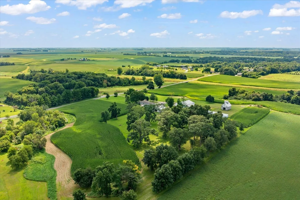 Unit for sale at 2579 County Road 600, Dewey, IL 61840