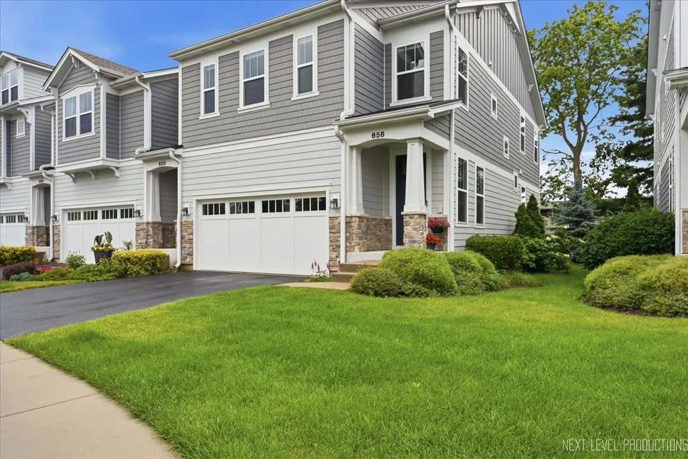 Unit for sale at 656 Riverbank Drive, Geneva, IL 60134