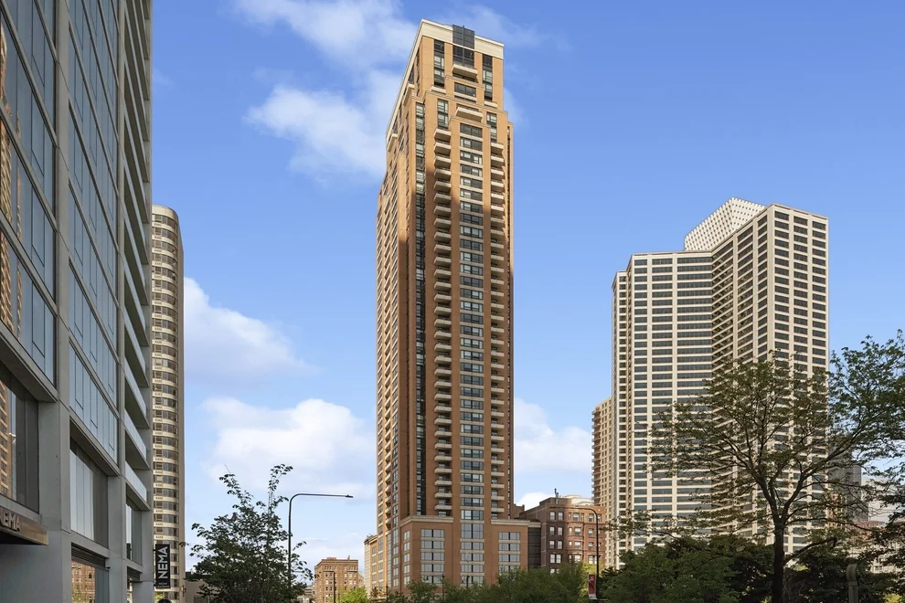 Unit for sale at 1160 S MICHIGAN Avenue, Chicago, IL 60605