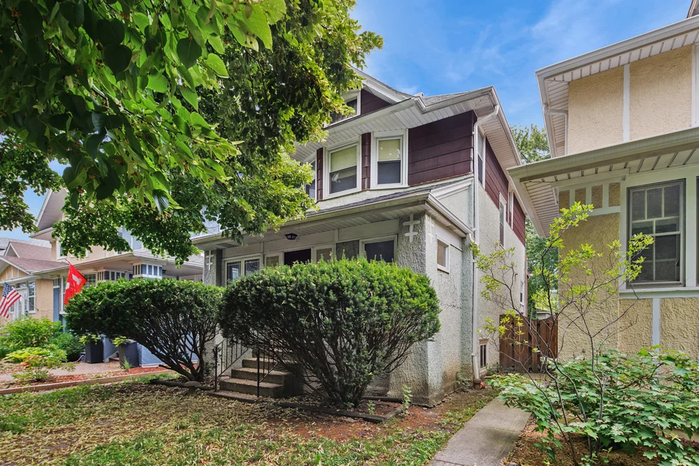 Unit for sale at 5325 W Berteau Avenue, Chicago, IL 60641