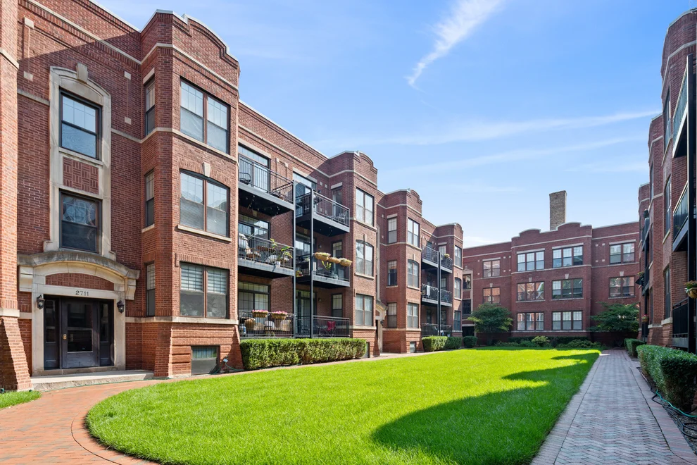 Unit for sale at 2709 N Mildred Avenue, Chicago, IL 60614