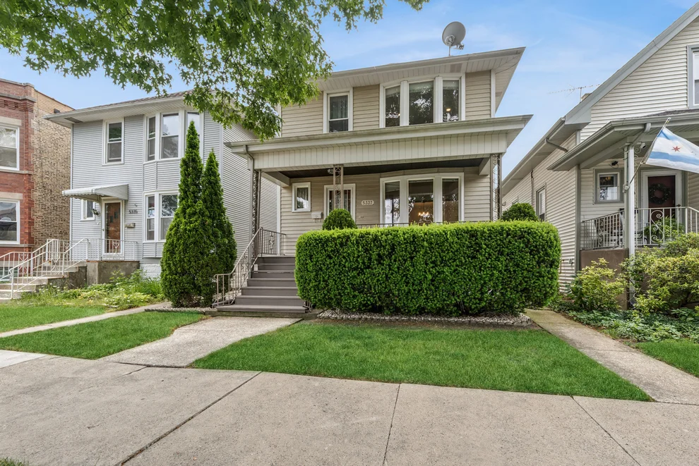 Unit for sale at 5337 W Berenice Avenue, Chicago, IL 60641