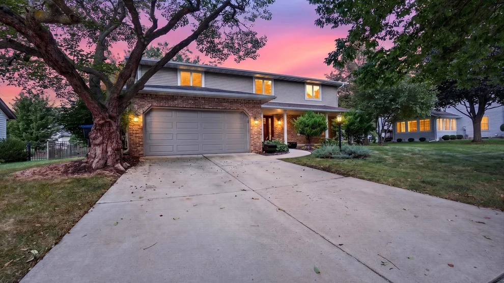 Unit for sale at 2508 Keystone Road, Bloomington, IL 61704