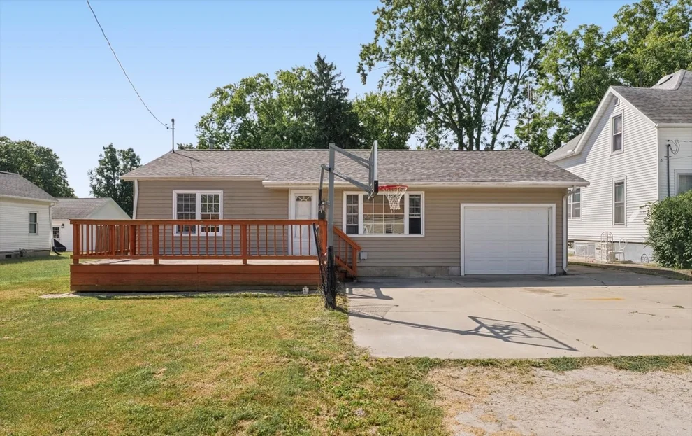 Unit for sale at 605 E Daggy Street, Tuscola, IL 61953