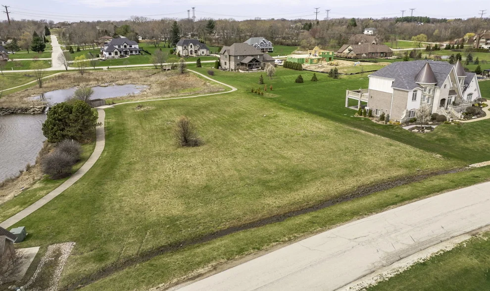 Unit for sale at 18490 S Pineprairie Drive, Mokena, IL 60448