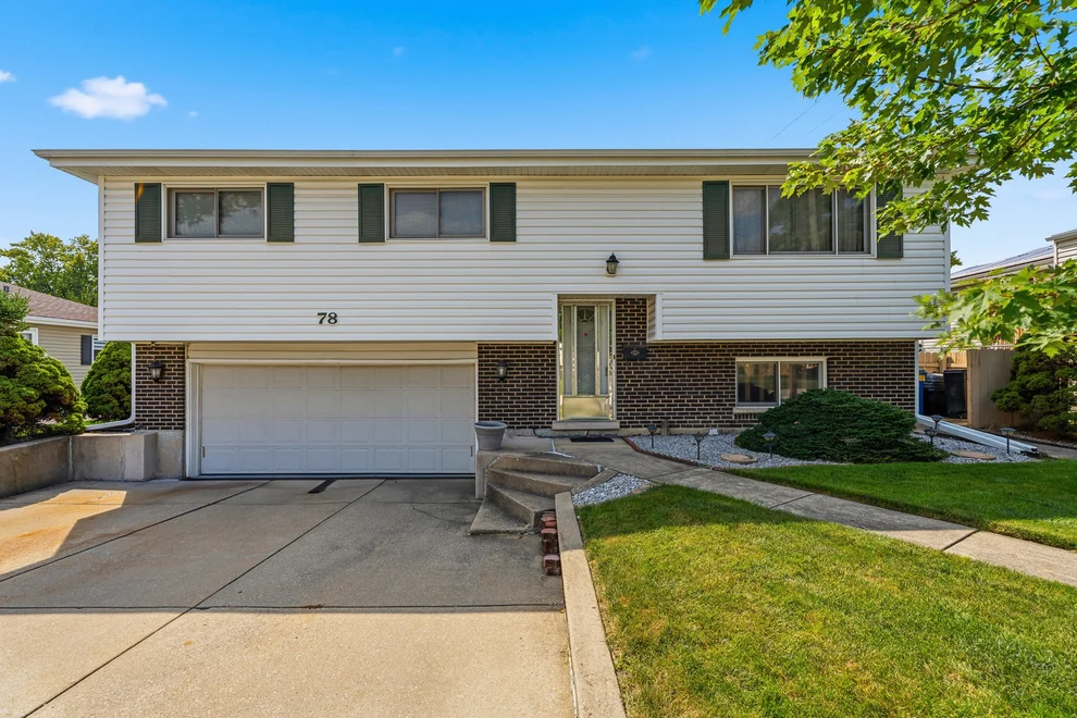 Unit for sale at 78 S Clarendon Avenue, Addison, IL 60101