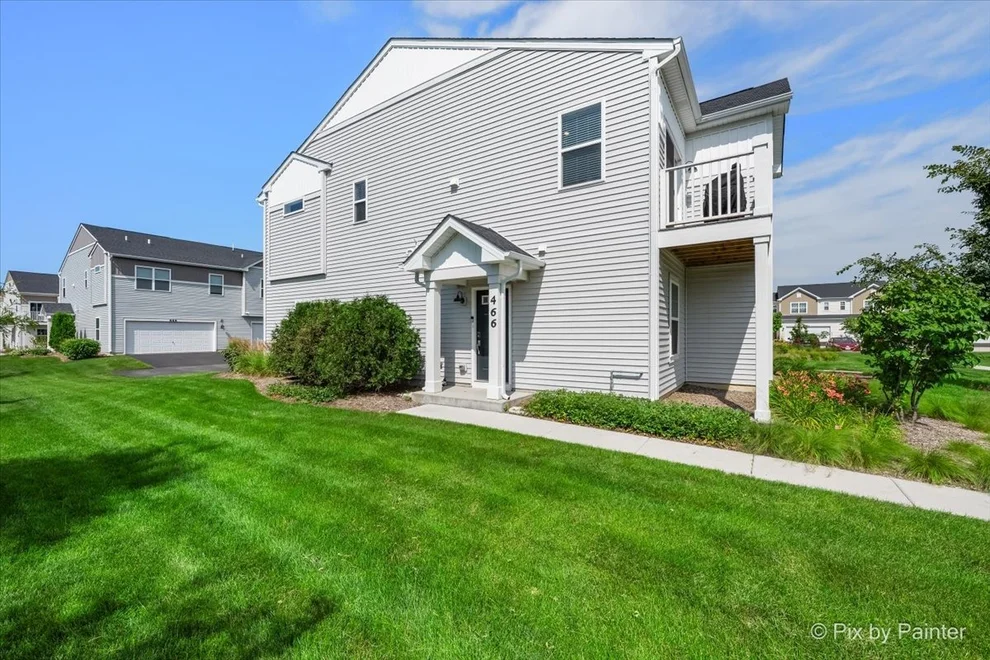 Unit for sale at 466 Comstock Road, South Elgin, IL 60177