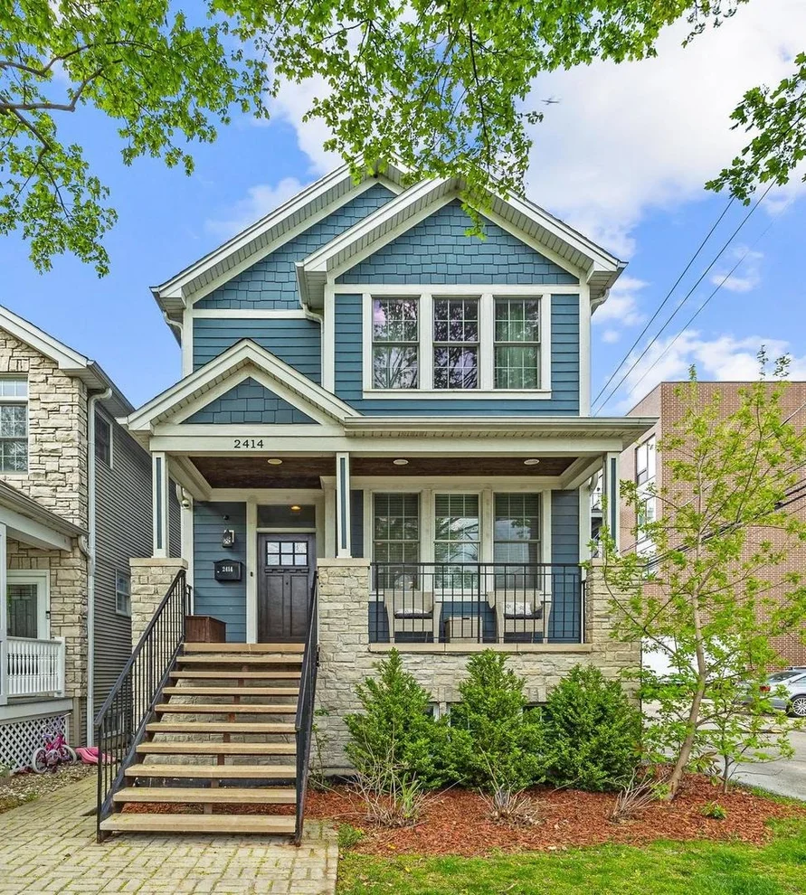 Unit for sale at 2414 W Berteau Avenue, Chicago, IL 60618