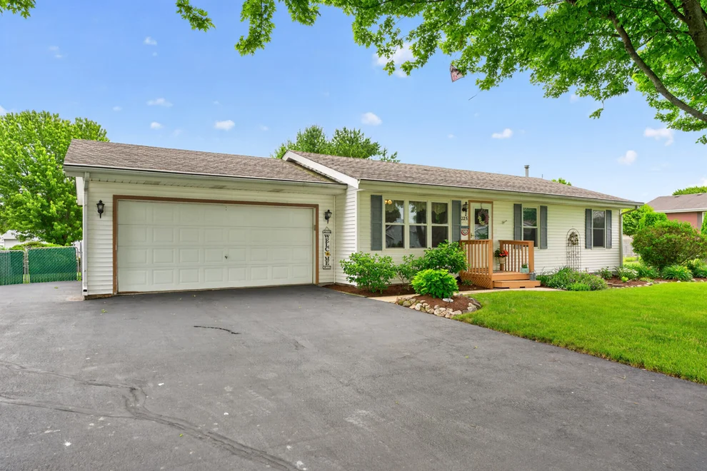 Unit for sale at 225 Cloud Mist Drive, Capron, IL 61012
